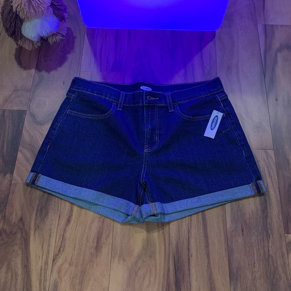 Old Navy Dark Denim Jean Shorts - Picture 1 of 1